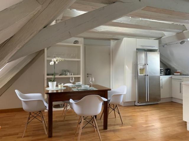 Ferienwohnung Im Palais Apartment *
